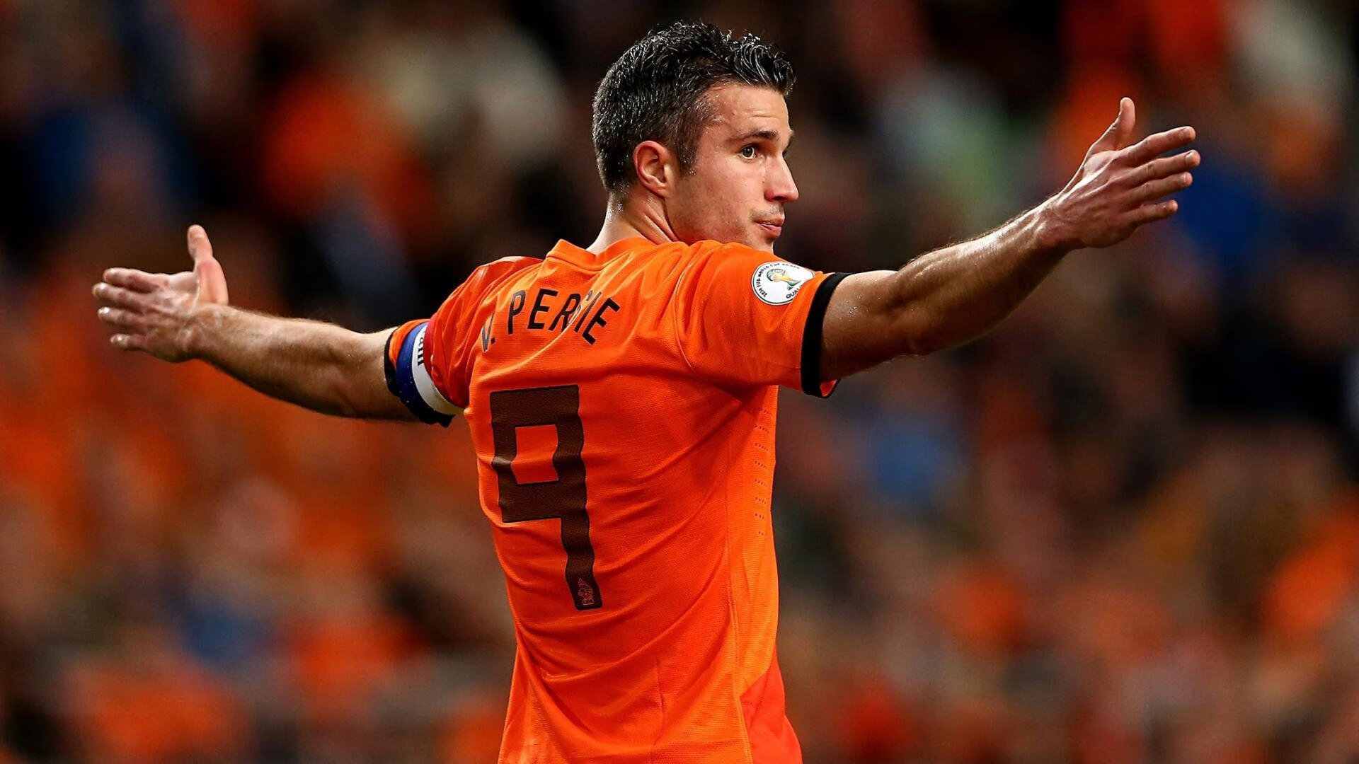 开云APP-独行侠掀翻凯尔特人，伦纳德在德甲争冠战接管比赛，体育精神的跨界共鸣